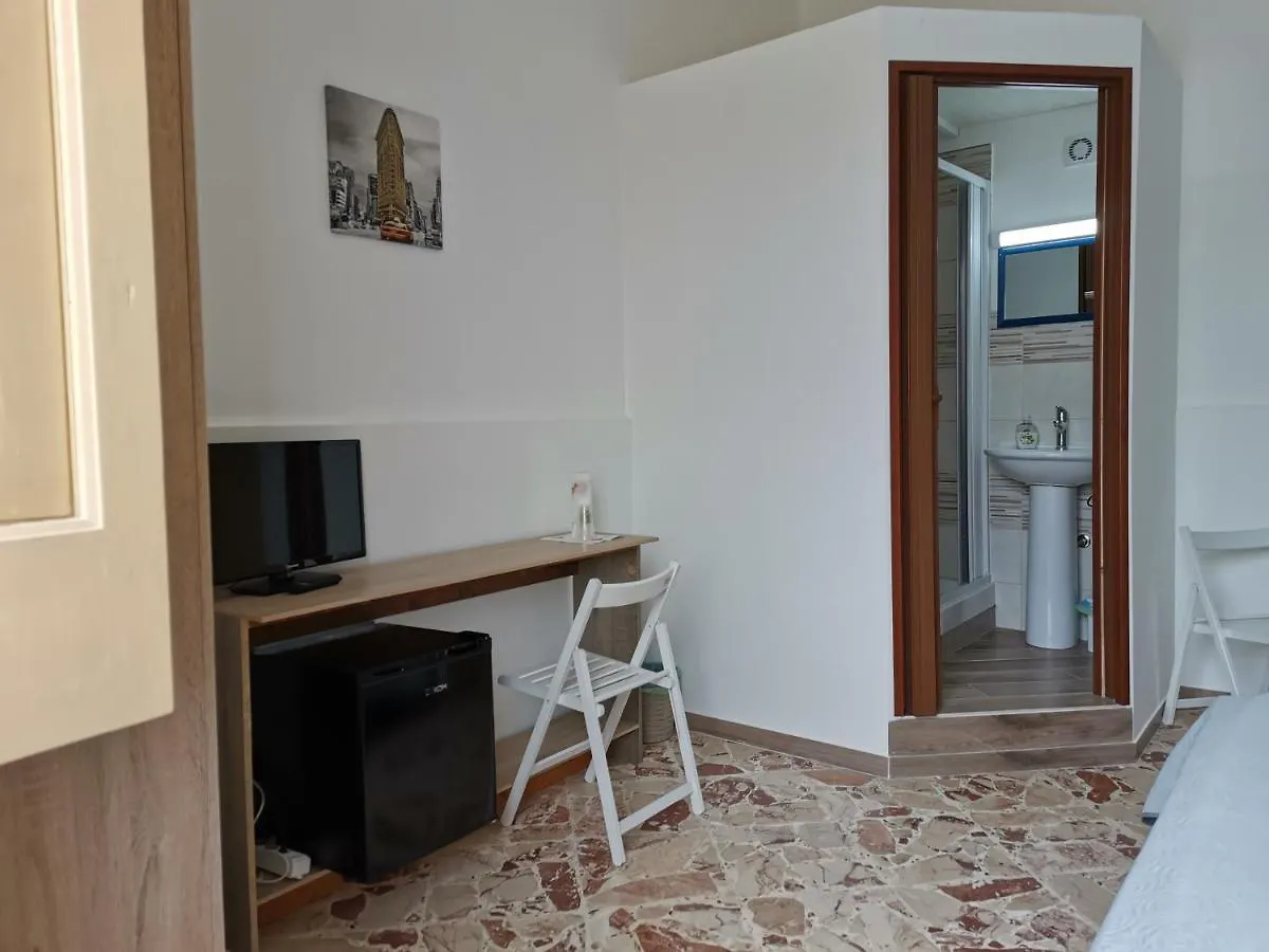 Affitto camere Mazara da Baldo vicino ospedale Abele Ajello Mazara del Vallo 0*,