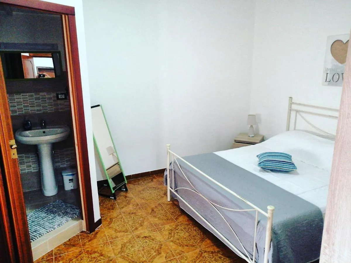 Affitto Camere Mazara Da Baldo Vicino Ospedale Abele Ajello Mazara del Vallo Guest house