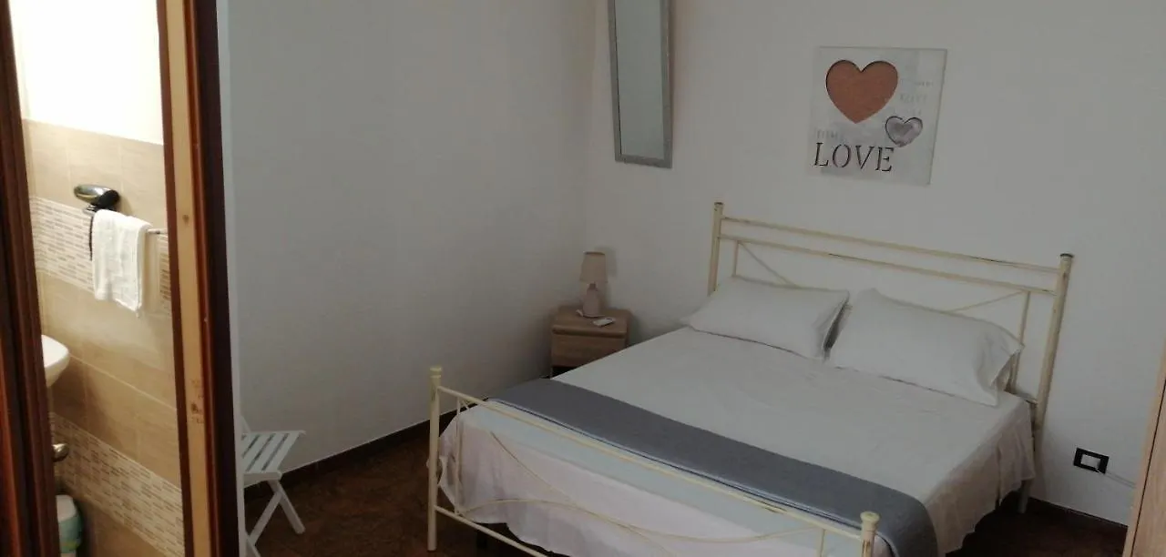 Affitto Camere Mazara Da Baldo Vicino Ospedale Abele Ajello Mazara del Vallo Guest house